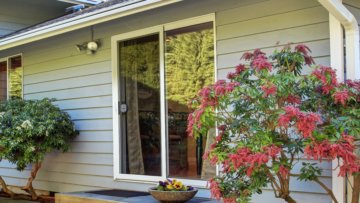 patio door