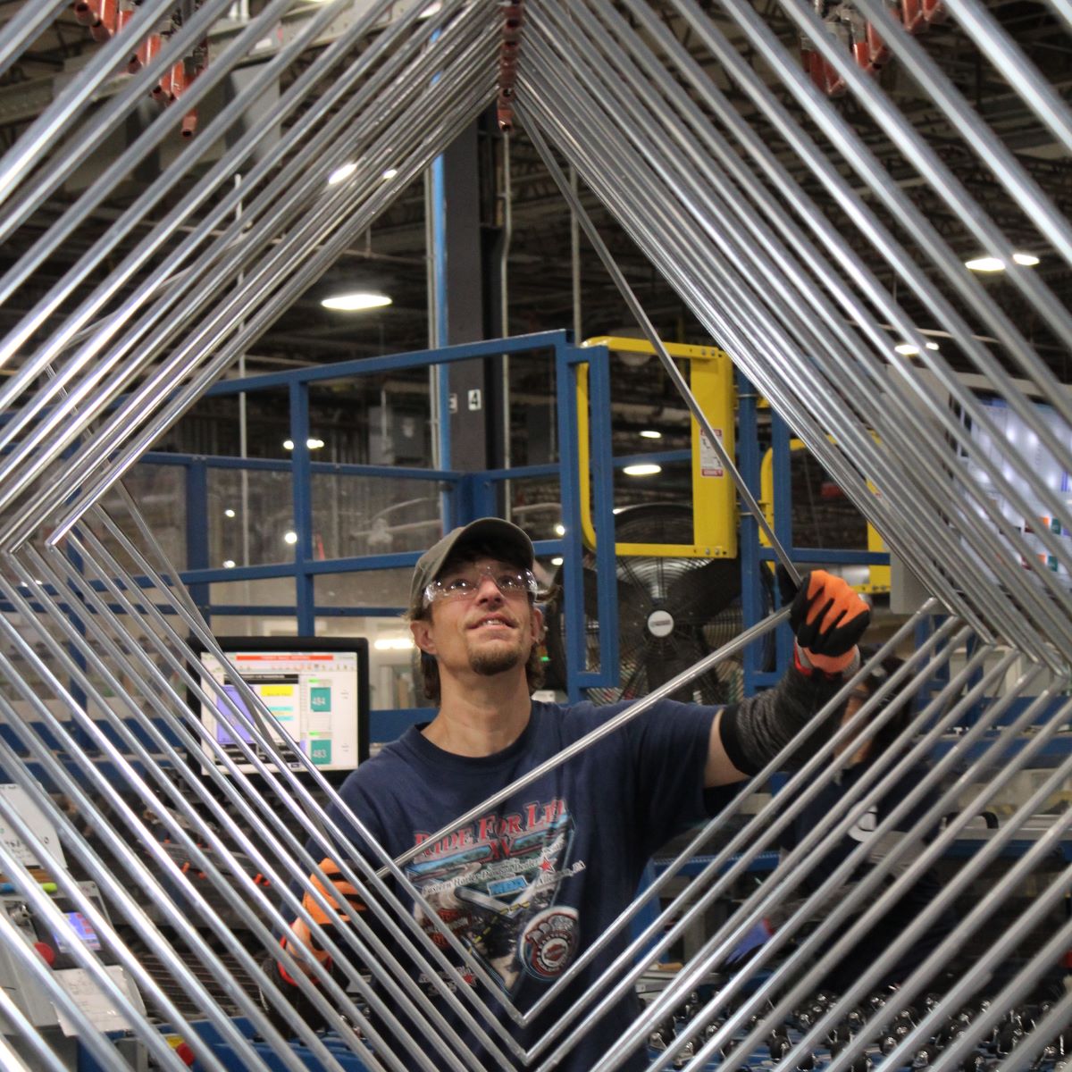 worker in fenestration factory