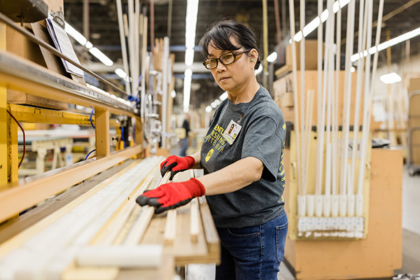 Pella employee on the factory floor