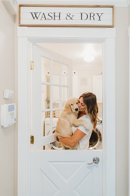 The bottom half of the door can remain closed to keep children and pets from making a grand escape, while the top half remains open