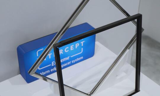 Product | Solution with Intercept Extreme warm edge spacer 